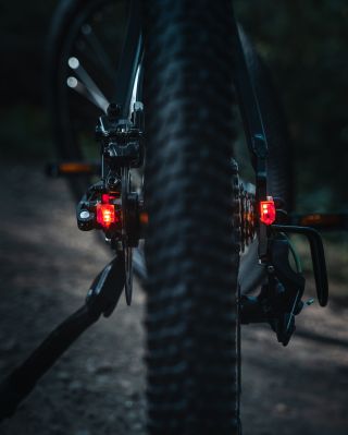 Všechna naše kola pro rok 25/26 mají nově integrované zadní světlo již ve stavbě rámu. 👉...